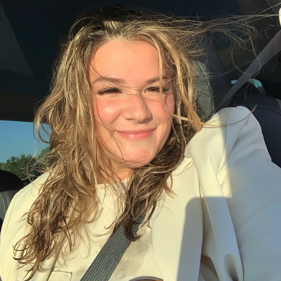 Meet your Posher, Sarah - Picture 4 of 12